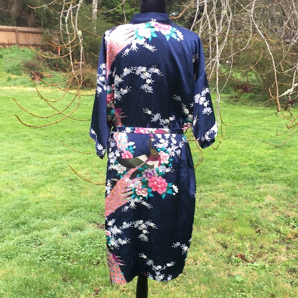 3/$20 Oriental Village Silk Robe - Picture 5 of 10